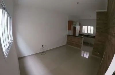 Ótima oportunidade na casa verde, casa com  sobrado com 2 suítes e 1 vaga de garagem.