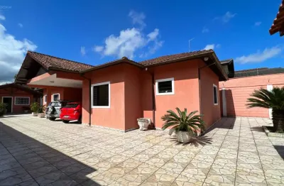 Casa com 3 quartos à venda na Rua Elcio Maria Camargo, 174, Maitinga, Bertioga
