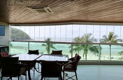 Apartamento à venda, frontal ao mar, no M8 na Riviera, com 4 suítes, 3 vagas, 222,00 m² de área.