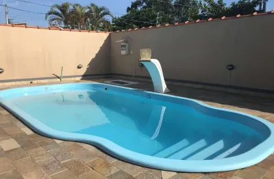 Apartamento novo com 2 dormitórios a 600 metros da praia no maitinga bertioga sp.