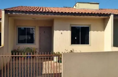 Casa com 2 quartos à venda na rua capitão aristóteles moreira, 27, tindiquera, araucária, 42 m2 por r$ 300.000
