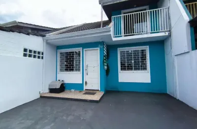 Casa com 2 quartos à venda na Rua dos Narcisos, 988, Campina da Barra, Araucária, 75 m2 por R$ 430.000