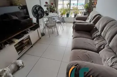 Apartamento reformado no itararé - 2 dormitórios - 2 banheiros - 90m²