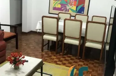 Apartamento com vista lateral para o mar no itararé em  são vicente/sp