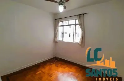 Apartamento de 1 dormitório, uma quadra da praia no boqueirão em santos .