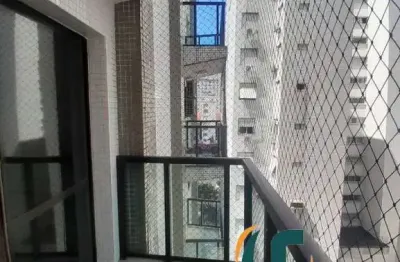 Desfrute do conforto e bem estar na praia do Boqueirão em Santos .