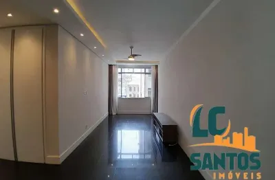 Apartamento de 3 dormitórios e 1 suíte na quadra da praia em santos .