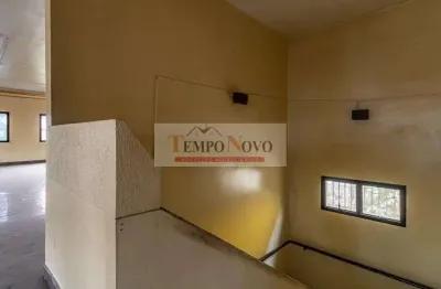 Ponto comercial para alugar na Avenida Raimundo Pereira de Magalhães, Pirituba, São Paulo