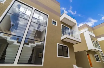 Casa em condomínio fechado com 3 quartos à venda na Rua Luiz Gallieri, 130, Uberaba, Curitiba