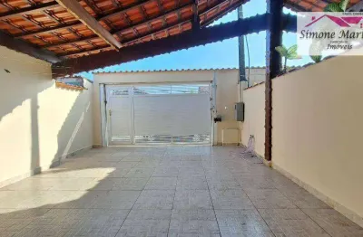 Casa à venda na praia de mongaguá com 02 dormitórios