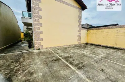 Sobrado em condominio na praia de mongaguá com 02 dormitórios à venda