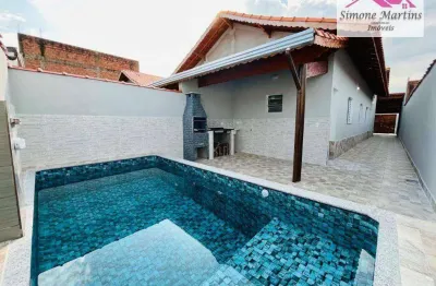 Casa nova com piscina e 02 dormitórios à venda na praia de mongaguá