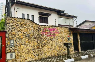 Casa pé na areia  de alto padrão no centro de mongaguá