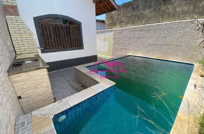 Casa barata com piscina na praia de itanhaém á venda