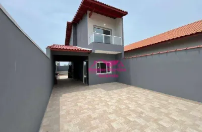 Sobrado com 02 quartos e amplo espaço de quintal á venda na praia de mongaguá