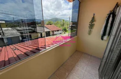 Casa com 04 quartos em localização privilegiada á venda na praia de mongaguá