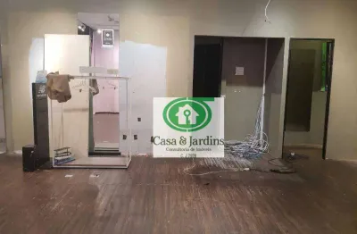 Loja c/ 30 m2, c/ mezanino. localizada no shopping pátio iporanga (térreo.)