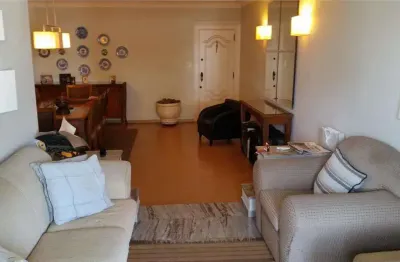 Amaplo e confortavel - apto. 4 dormmitorios, 2 suites, 2 garaegns - à uma quadra da praia -jose menino - santos