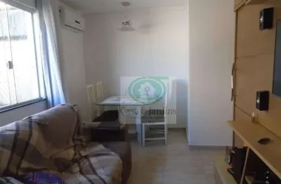 Belo sobradinho triplex com 2 suites e churrasqueira