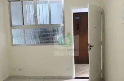 Apartamento 02 dormitório, 1/2  quadra da praia, itararé - sv.