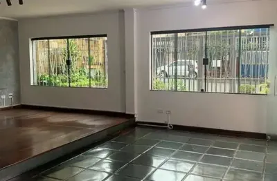 Casa comercial à venda na Vila Carrão, São Paulo 