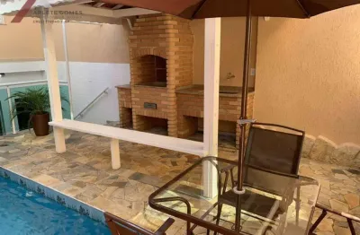 Lindo sobrado com piscina e 4 dorms. no parque anchieta