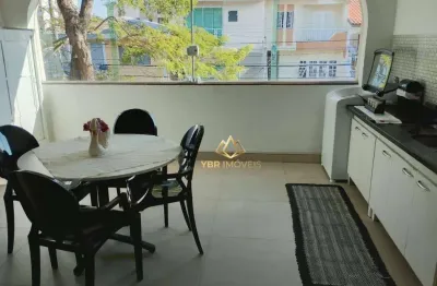 Lindo sobrado no jardim pilar, amplo, 3 dormitórios, sendo 1 suíte