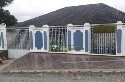 Casa com 3 quartos à venda na Rua Cascavel, 430, Iguaçu, Araucária