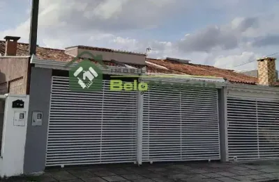 Casa com 3 quartos à venda na Rua Guaíra, 180, Iguaçu, Araucária