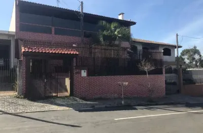 Casa com 4 quartos à venda na Rua Adilha Saad, 410, Porto das Laranjeiras, Araucária