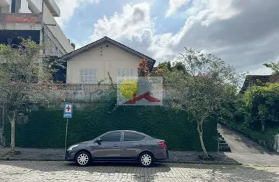 Terreno à venda no América, Joinville 