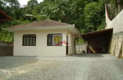 Casa com 1 quarto à venda no Iririú, Joinville 