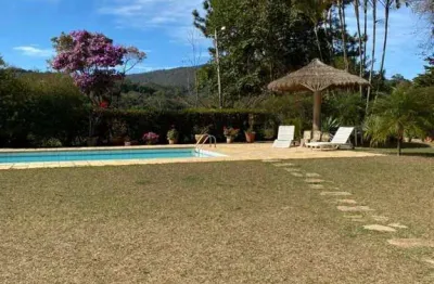 Sitio a venda em Atibaia com área de 36.000 m² a 4 km da Fernão dias.