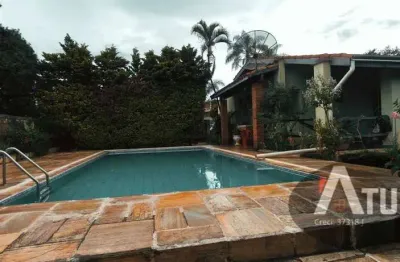 Casa com 3 quartos para alugar na Rua Benjamim Garcez, 45, Recreio Maristela, Atibaia