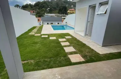 Casa á venda em  mairiporã terra preta a 5 minutos da fernão dias .