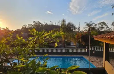 Chácara á venda em mairiporã  s.p - com lago de peixe  ótimo local .