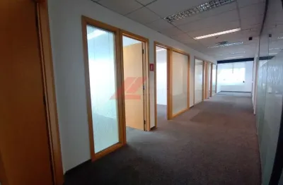 Sala comercial para alugar na Rua Alexandre Dumas, 1743, Chácara Santo Antônio, São Paulo