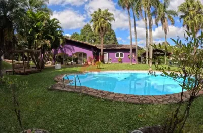 Casa de luxo em condomínio no monte catine, vargem grande paulista-sp: 4 quartos, 4 suítes, 2 salas, 6 banheiros, 3 vagas, 692,84 m². venda ou locação.