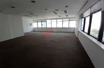 Sala comercial para alugar na Rua Doutor Renato Paes de Barros, 867, Itaim Bibi, São Paulo