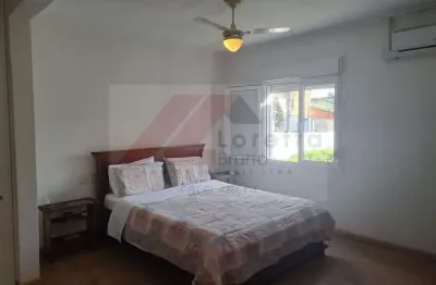 Esquina com av. giovanni gronchi.4 dormitórios sendo 2 suítes.