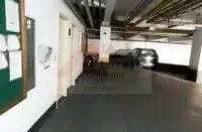 Aprtamento em andar alto com terraço e linda vista! - 39 m² útil, 1 dormitório , 1 banheiros, 1vaga de garagem com manobrista.