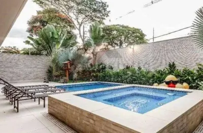 Casa com 5 quartos à venda na Rua Jacarezinho, 439, Jardim Europa, São Paulo