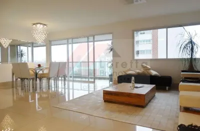 Apartamento com 3 quartos para alugar na Rua Arizona, 1126, Cidade Monções, São Paulo
