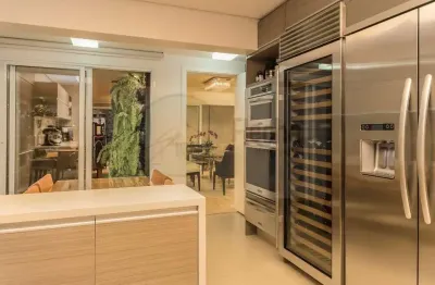 Lindo apartamento de 298 m2 em vila nova conceição - 4 suítes e 4 vagas