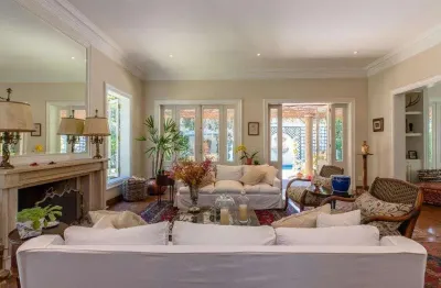 Imperdível residência de luxo com 4 suítes e 7 vagas no jardim guedala, são paulo-sp!