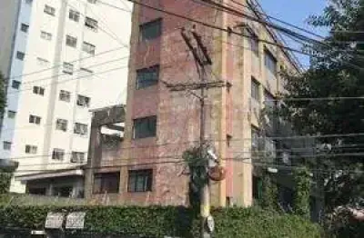 PRÉDIO COMERCIAL EM CHÁCARA INGLESA COM 1083M², Área: em 353,76m² de terreno, foram construídos 1.083m² com sete pisos,13 vagas. Localizado próximo da estação de Metrô Praça da Árvore.