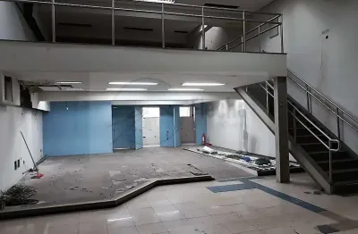 Santa cecilia - prédio c/ 3 pavimentos,18 vagas. bem localizado. precisa de reforma.