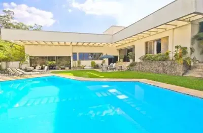 Excelente oportunidade para você, venha conhecer este magnífico imóvel no bairro morumbi e surpreenda-se com esta oferta.