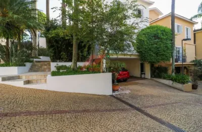 Casa de alto padrão em condomínio no jardim morumbi, são paulo-sp: 3 quartos, 2 suítes, 3 salas, 3 vagas de garagem, 325m².