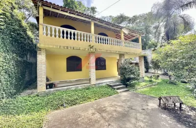 Casa em condomínio à venda em cotia-sp, jardim colibri: 3 quartos, 1 sala, 3 banheiros, 10 vagas de garagem, 150m²!